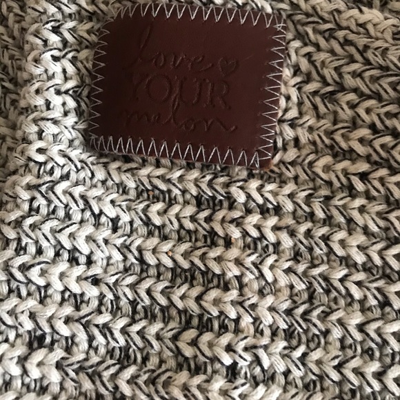 Love Your Melon Scarf - Picture 3 of 4